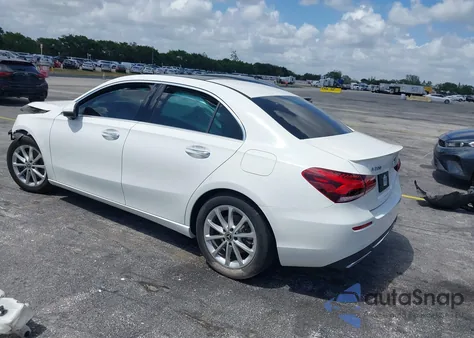 2022 Mercedes-Benz A 220 from USA, damaged, VIN W1K3G4EB7NJ363784